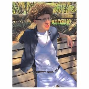 Meet your Posher, Jordan